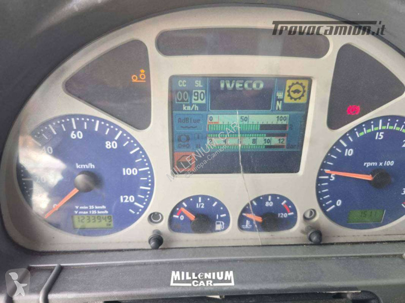 Camion Iveco 360 E5 CELLA 9,60 GRUPPO SPONDA...