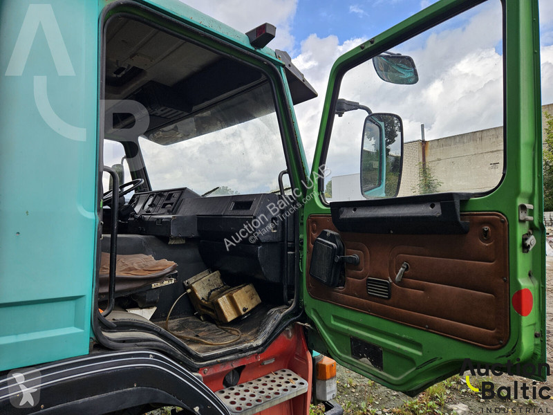 Camión Scania 92 M