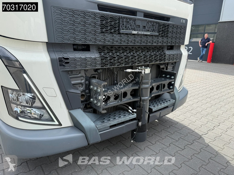 Camión Volvo FH 500 8X2 COMING SOON! HMF 6120...