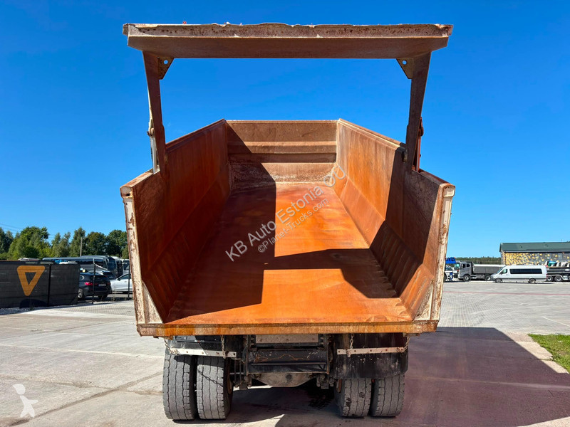 Vrachtwagen Scania R 580 8x4 RETARDER / BOX...