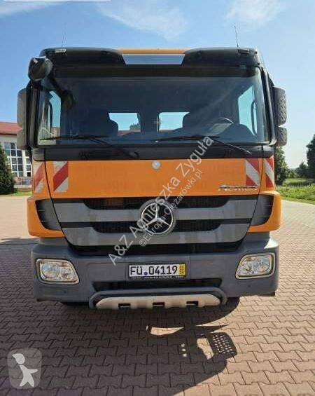 Vrachtwagen Mercedes PK13001-K