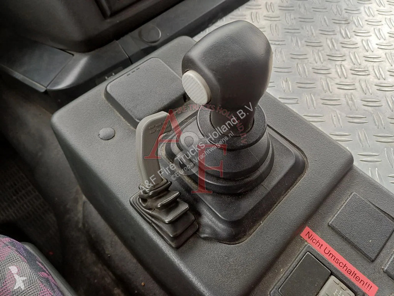 Camión Iveco Cursor 190E44W Magirus 4x4