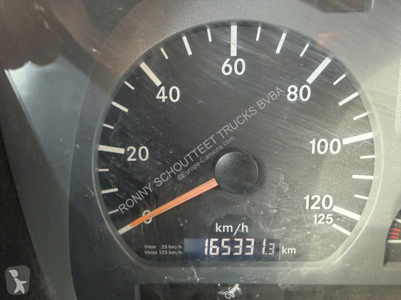 Kamion Mercedes Atego 1318 K 4x2 Atego 1318 K...