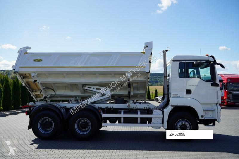 Vrachtwagen MAN TGS 33.400