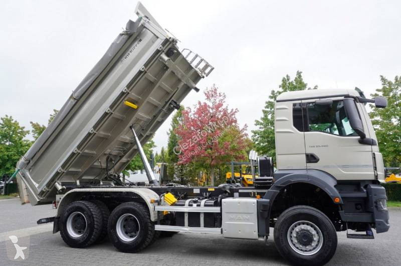 Camion MAN 33.480