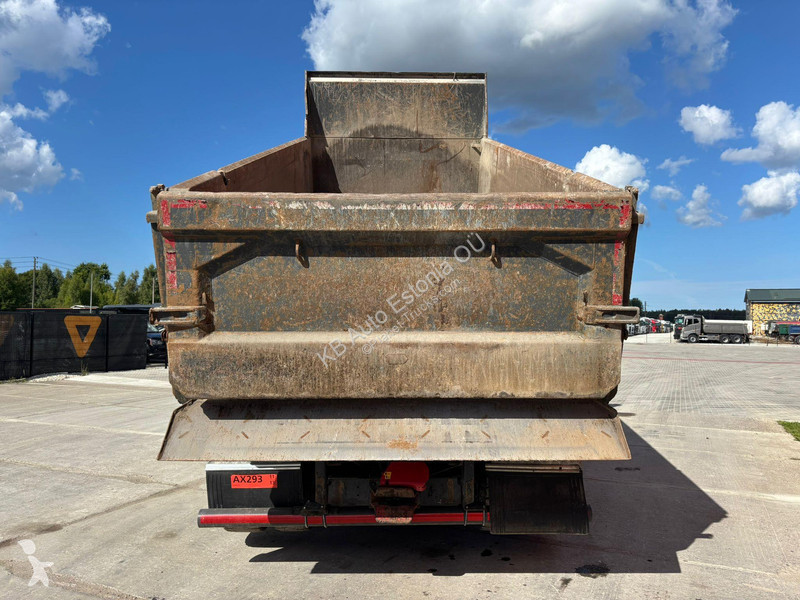 Camión Volvo 750 8x4 RETARDER / TANDEM AXLE...