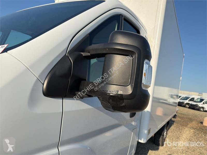 Kamion Opel 2.2 103 KW KO/LBW L4 Van Truck