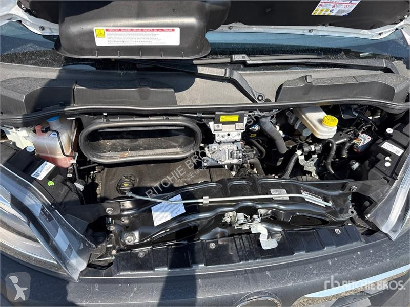 Camión Opel 2.2 103 KW KA L4H2 Van Truck