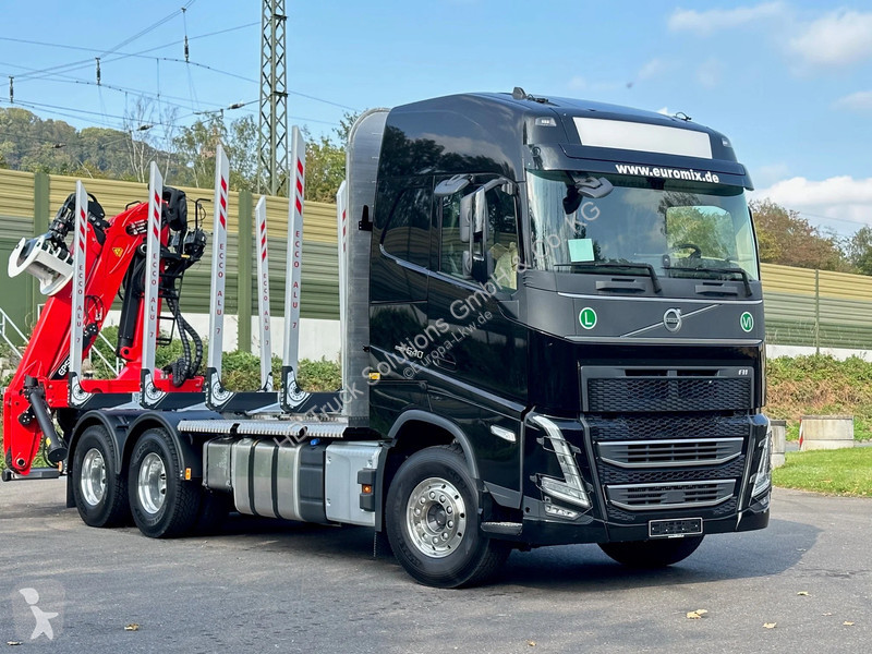 Camion Volvo 13.540 Volvo  540 6x4 P HD TRUCK...
