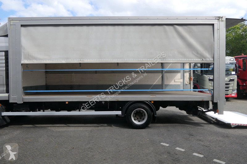 Camión MAN 12.250 | Roller sail | Dhollandia...