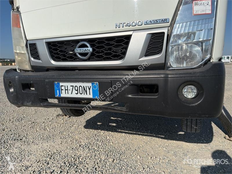 Вантажівка Nissan Socage DA320 19 m on Nissan...