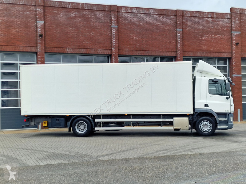 Вантажівка DAF 300 4x2 - Box - Low KM - Full...