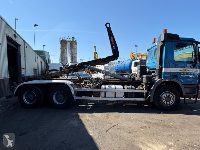 Camión Mercedes 2641 Multilift - 6x4 - V6 -...