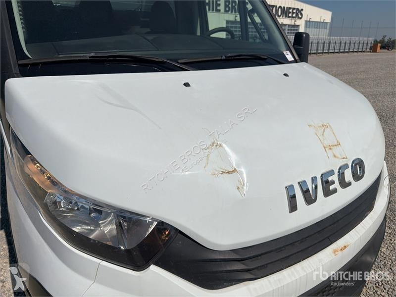 Furgoneta Iveco