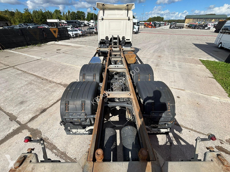 Camión Scania P 500 6x2*4 9 TON FRONT AXE /...