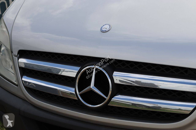 Camión Mercedes 518 CDI
