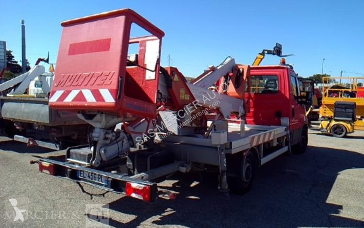 Kamion Iveco 35C12