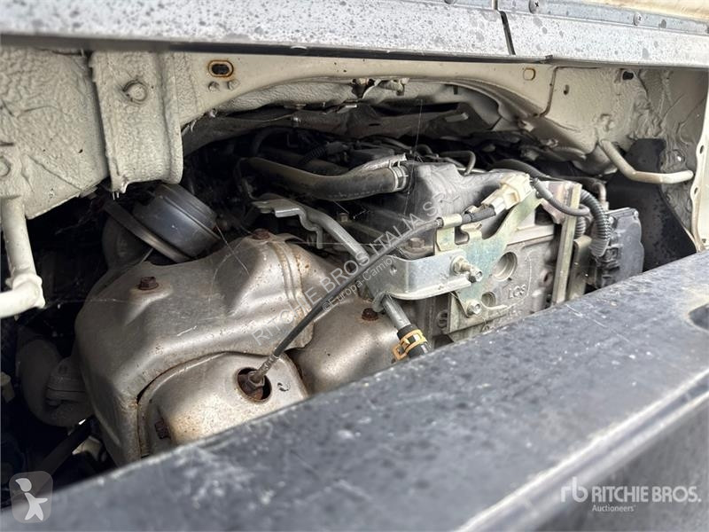 Teherautó Nissan Pagliero HX195 19.5 m