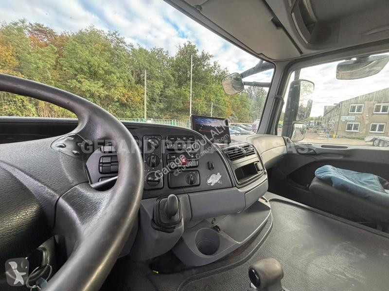 Kamion Mercedes 6X2 essieu relevable ACTR0S 2544