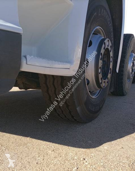 Kamion Iveco AD 320 S 42 Y/PS