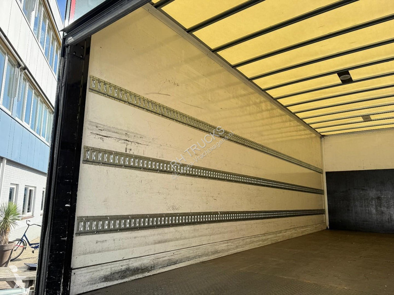 Kamion DAF LF 230 4X2 EURO 6 + DHOLLANDIA LIFT KG
