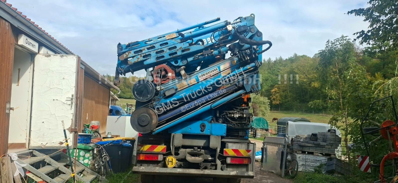 Teherautó Volvo 380 / 8X4 / 28m Hiab Kran / WINCH