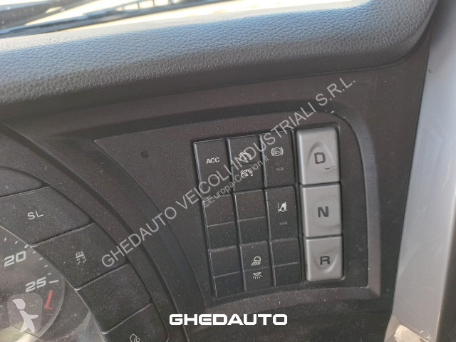 Teherautó Iveco TRATTORE STRADALE IVECO STRALIS...