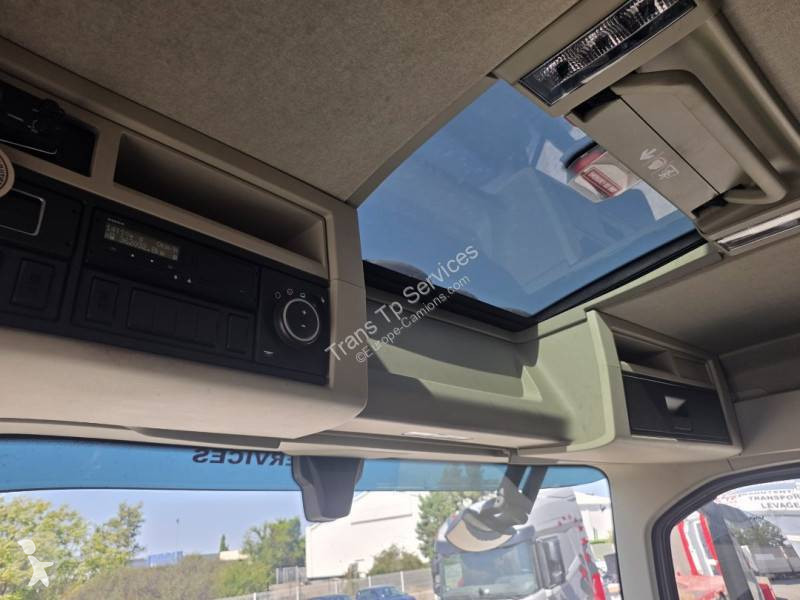 Camión remolque Volvo 500