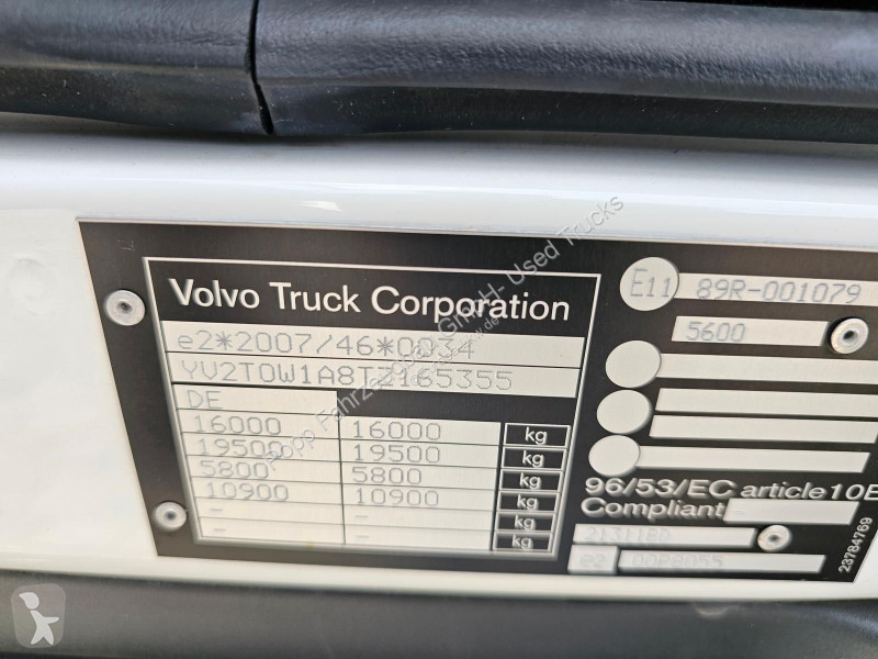 Camion Volvo 240 4x2 Kühlkoffer*Thermoking,...