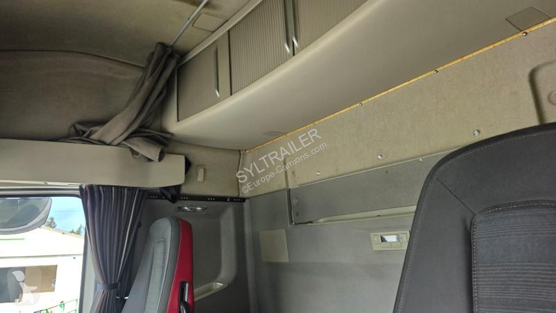 شاحنة Volvo 540 – Porteur châssis-cabine –...