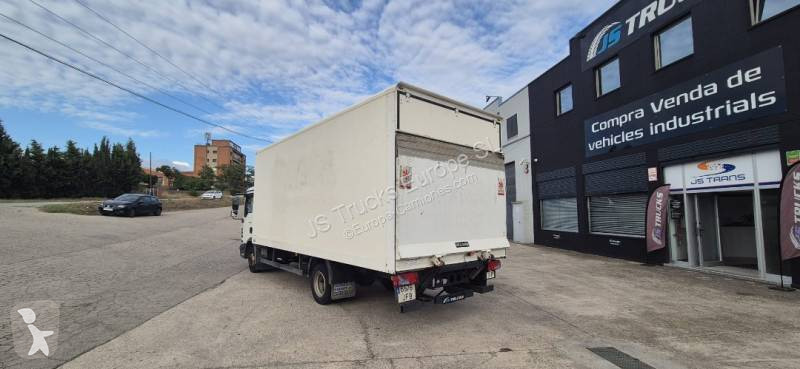 MAN 8.180 truck