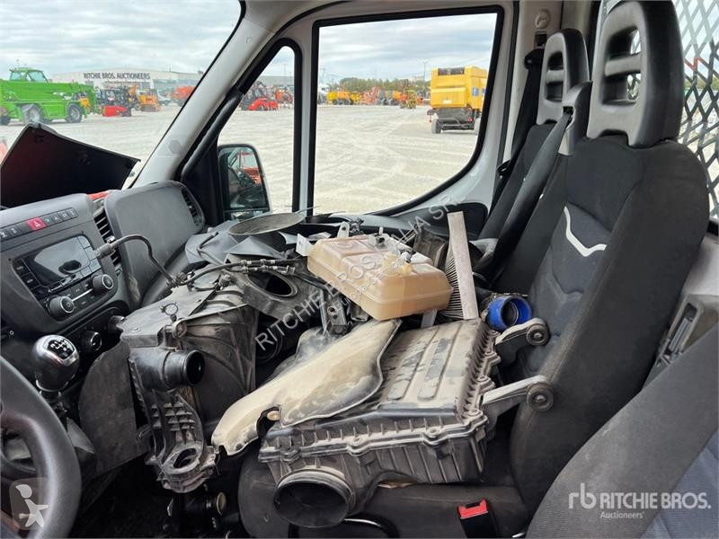 Camion Iveco 35-120 Dump Truck (Inoperable)