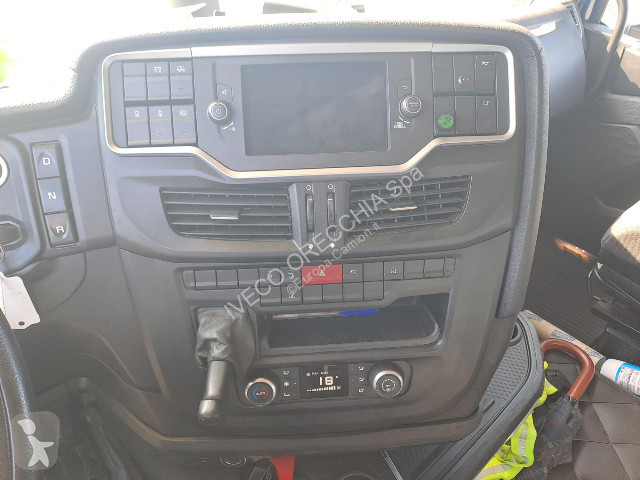 Camion Iveco AS260S46Y/P