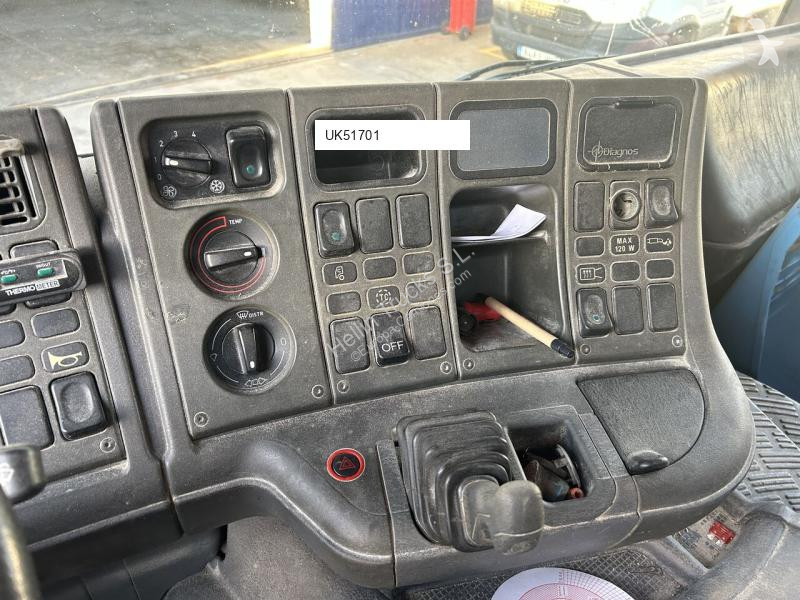 Camión Scania 94 L 230
