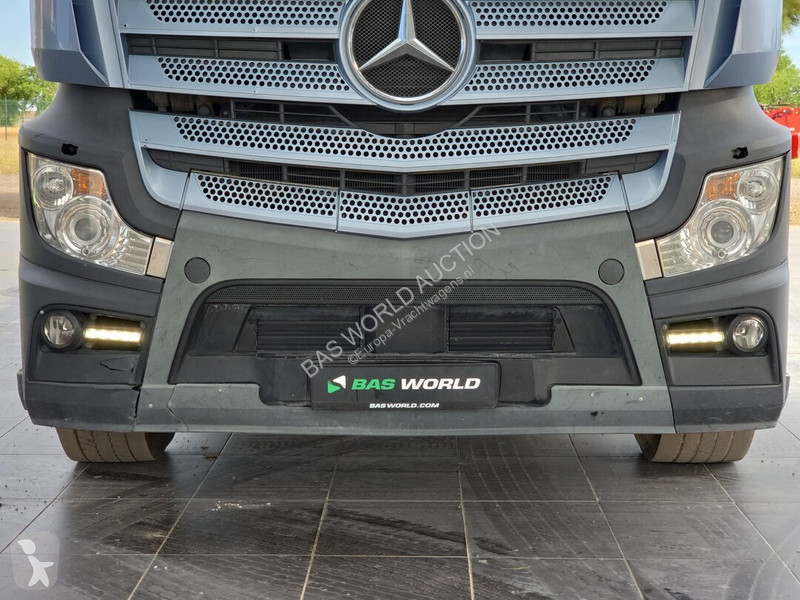 Lastbil Mercedes 2648