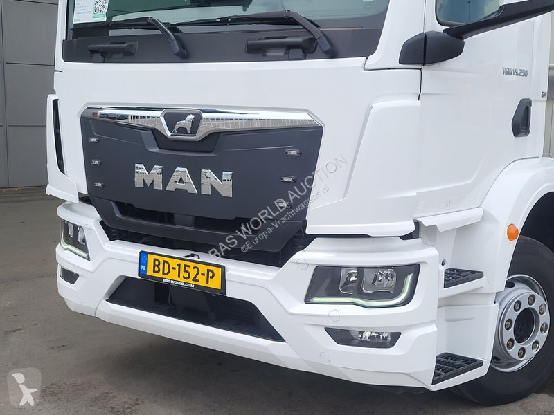 Camion MAN 15.250