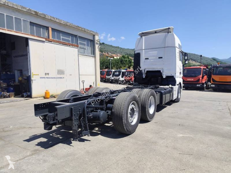 Camion MAN 26.560