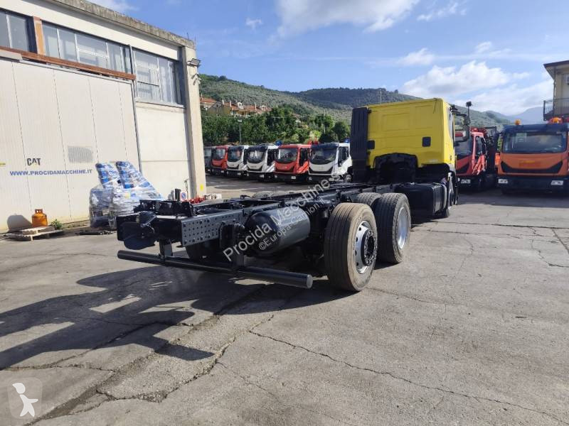 Camion Iveco 260 S 46