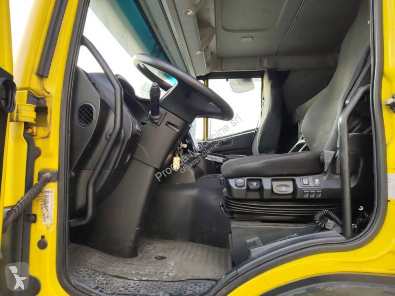 Camion Iveco 260 S 46
