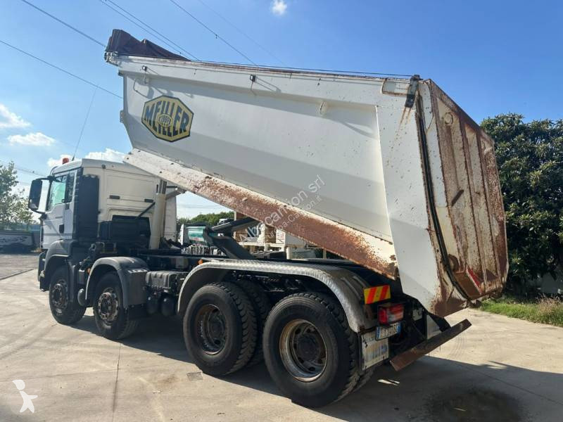 Camion MAN 41.440