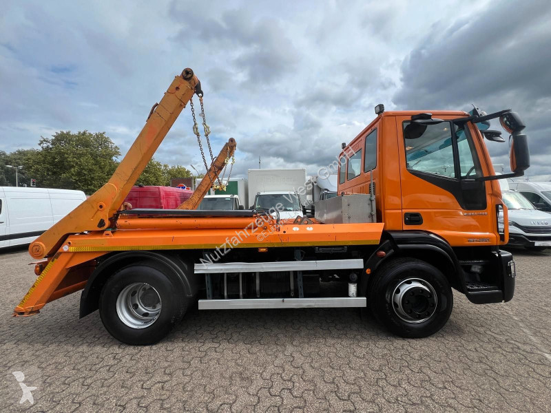 Camion Iveco 160 E 25