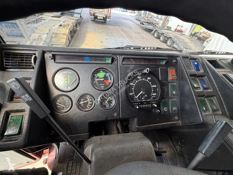 Camion Volvo F 10.320 Intercooler