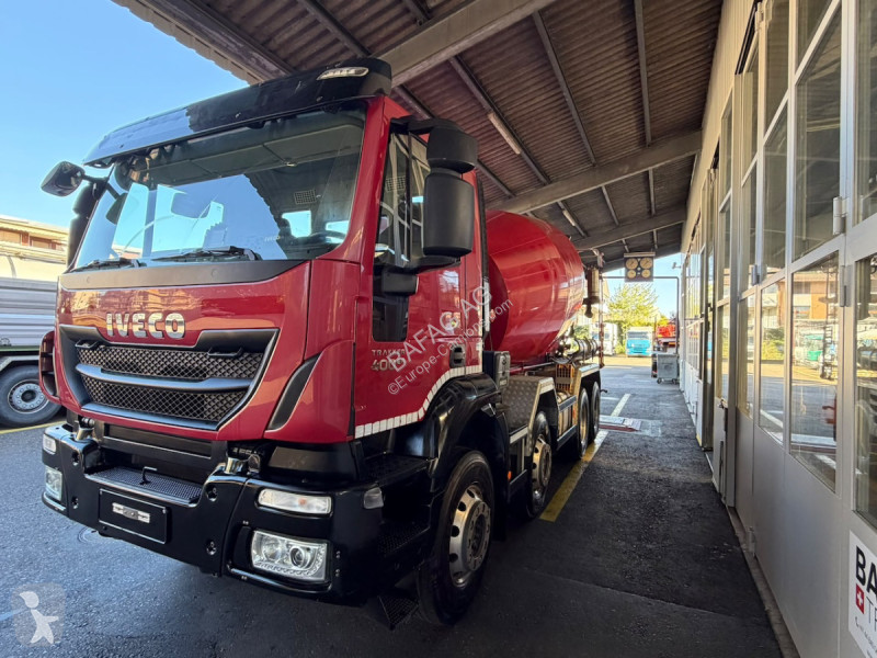 Camion Iveco 340t40trakker   8x4