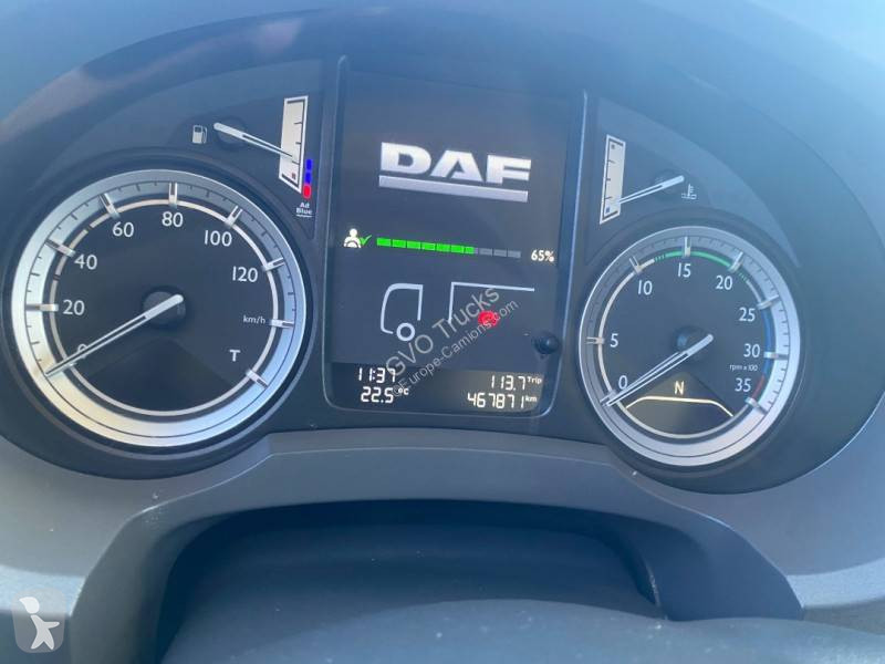 Camion DAF 220