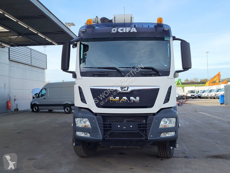 Camion MAN 41.460