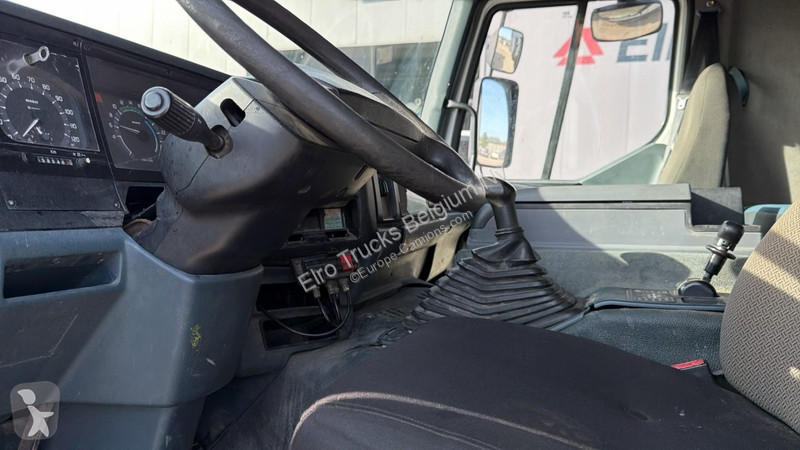 Camion Renault 300 (MANUAL PUMP / FULL STEEL /...