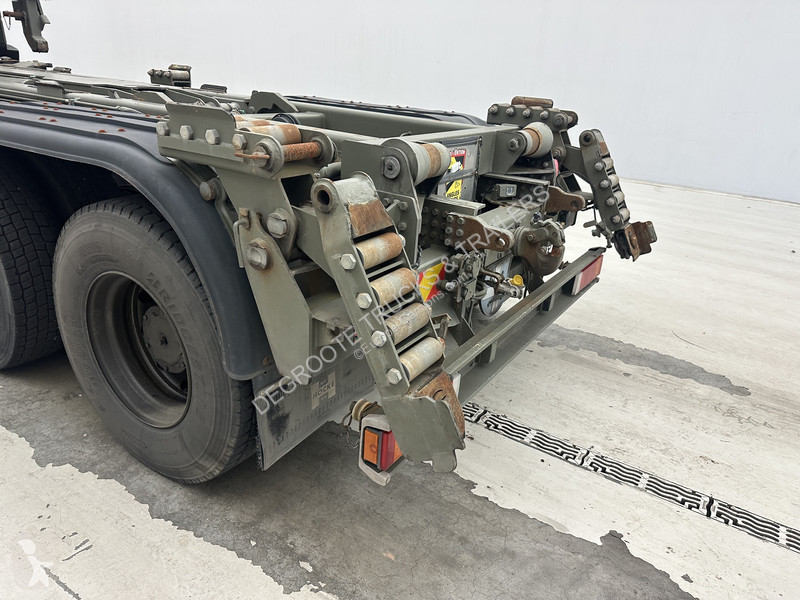 Camion Iveco Cursor 410E44