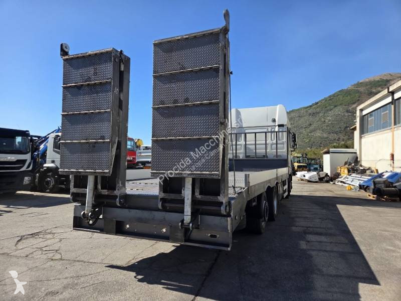 Camion DAF 440