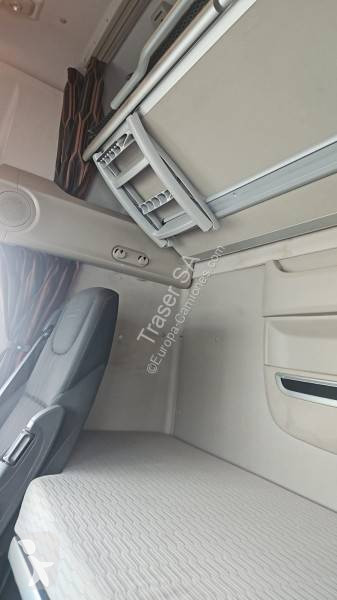 Camion DAF 530