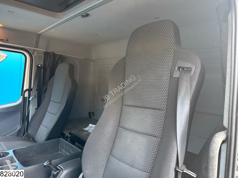 Camion Mercedes 1318 EURO 5, Manual, Steel,...
